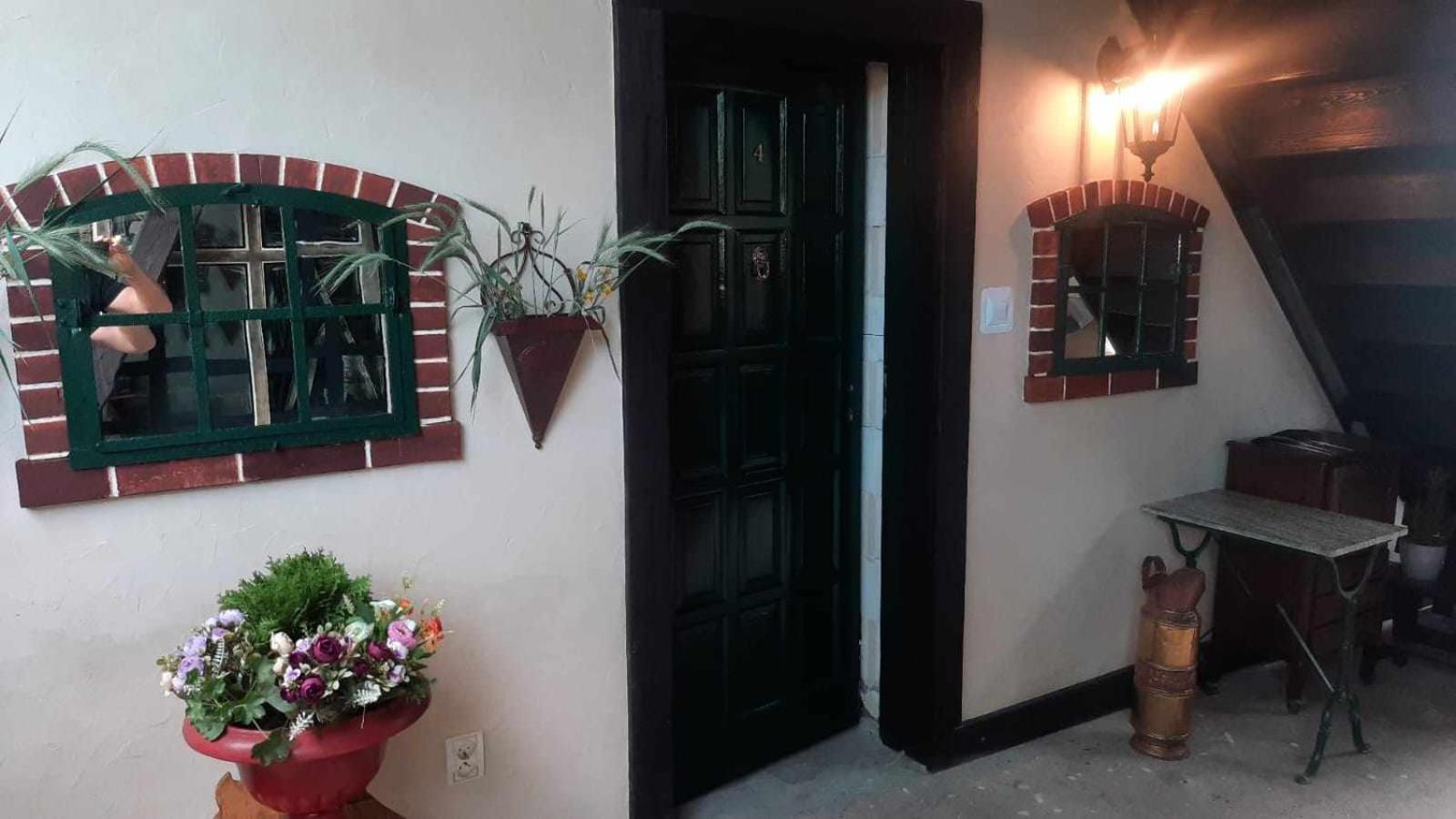 Apartament Jelen W Smokingu Sulow  Zewnętrze zdjęcie